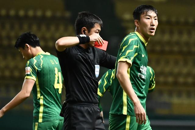 C7娱乐平台-京深战变身“红牌战” 激烈角逐却与亚冠梯队远离