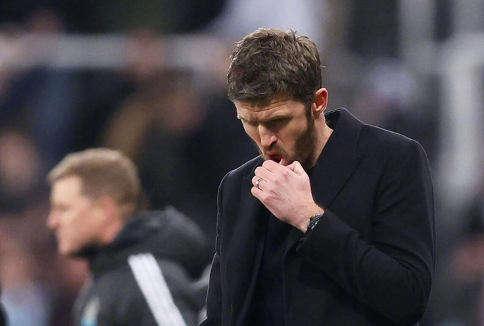 C7娱乐官方-曼联或转正卡里克，恩里克执教前景存疑|巴黎|托马斯-卡里克|法甲|英超|欧冠_新浪体育_新浪新闻