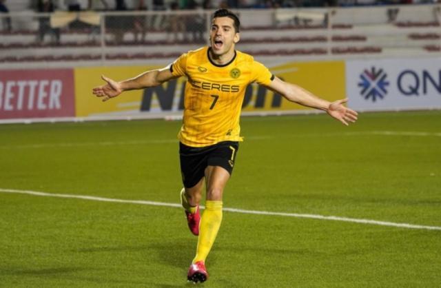 C7娱乐平台-菲律宾归化射手入籍基本无缘战国足 离出战差三步